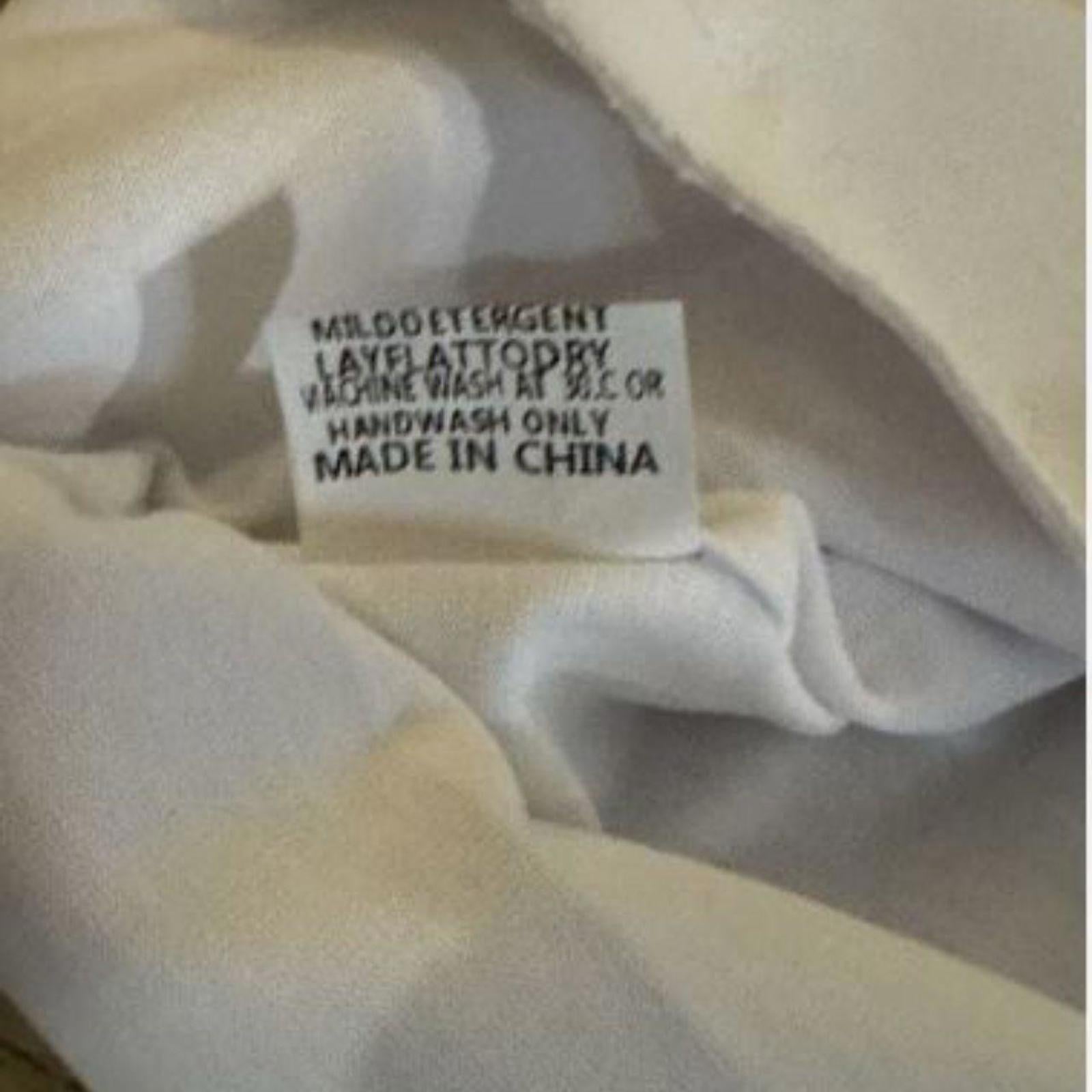 Saint Vanity White Graphic Tee – Small