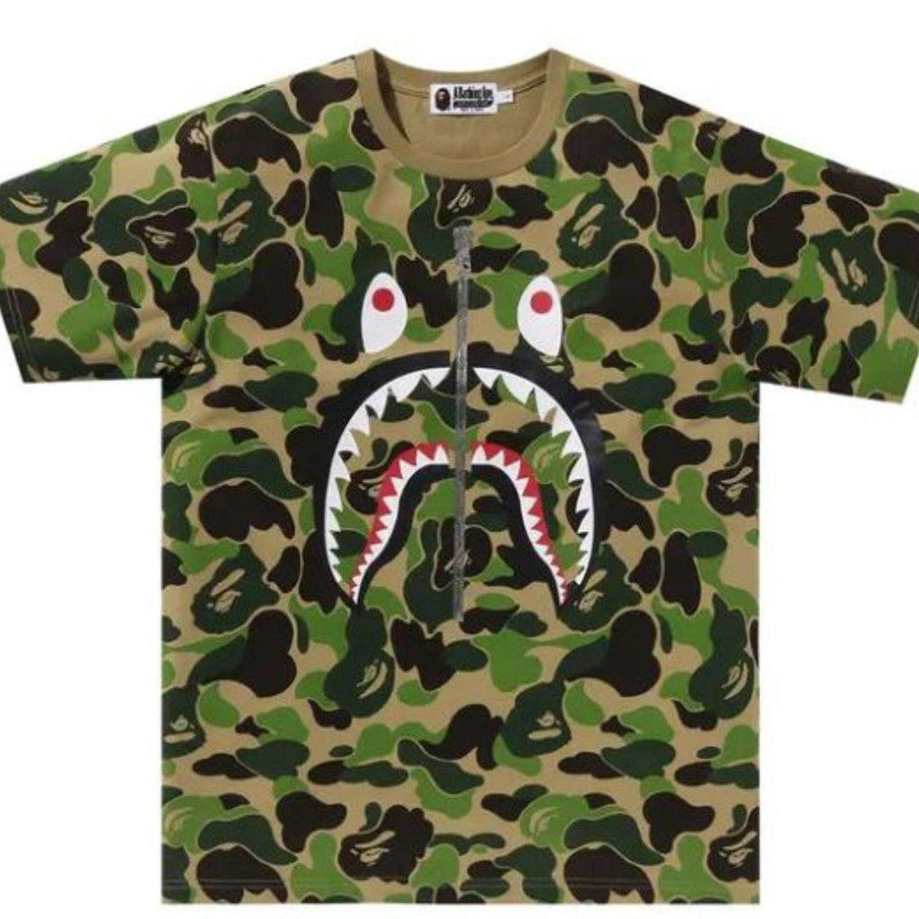 BAPE Green Camo Shark WGM Tee – Medium